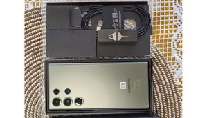 Brand New in Sealed Box SAMSUNG Galaxy S23 Ultra SM-S918B/DS 5G 256GB/12GB 2,184.60